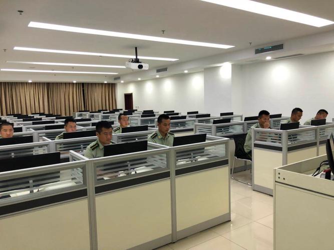 科技强警 赋能未来——淄博支队扎实开展毕业学员计算机技术培训